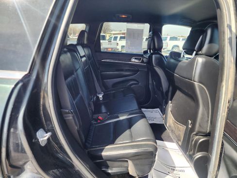 Used 2014 Jeep Grand Cherokee Limited image 14