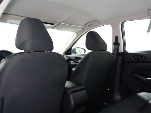 Used 2024 Nissan Altima 2.5 S image 16