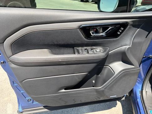 New 2026 Subaru Forester Touring AWD/4WD image 17