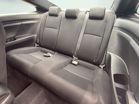 Used 2020 Honda Civic EX image 30