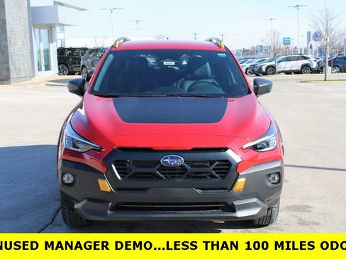 Used 2025 Subaru Crosstrek 2.5i Wilderness image 2