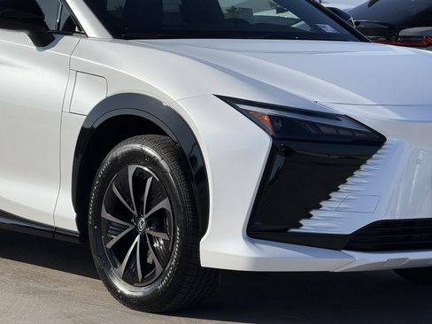 New 2026 Lexus RZ 350e 2WD image 4