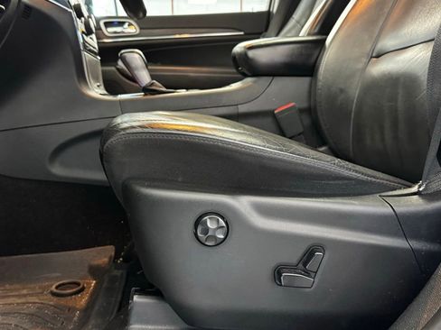 Used 2020 Jeep Grand Cherokee Limited RWD image 7