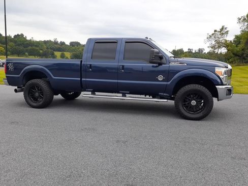Used 2014 Ford F350 Lariat w/ Lariat Interior Package AWD/4WD image 3