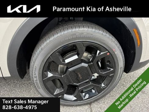 New 2026 Kia Sorento SX image 30