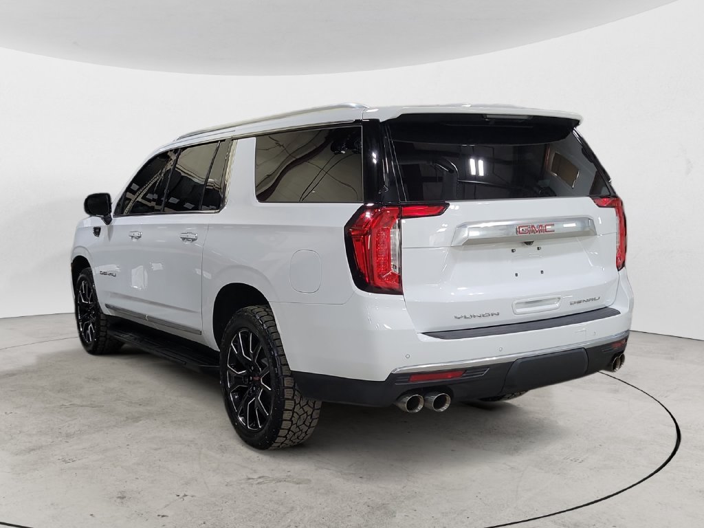 Used 2024 GMC Yukon XL Denali w/ Max Trailering Package AWD/4WD image 3