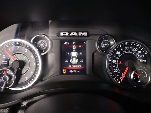 Used 2023 RAM 1500 Big Horn AWD/4WD image 4