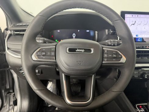 Used 2023 Jeep Compass High Altitude AWD/4WD image 22