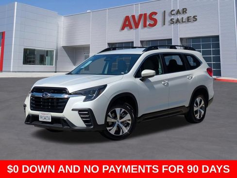 Used 2025 Subaru Ascent Premium AWD/4WD image 1