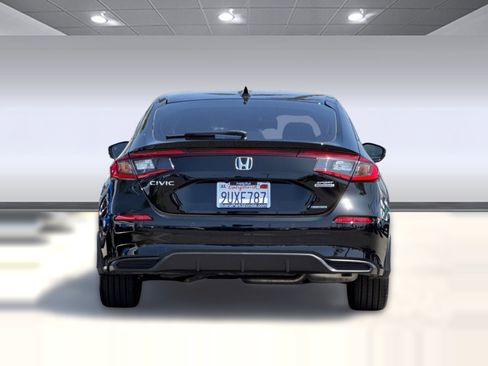 Used 2025 Honda Civic Sport Touring image 9