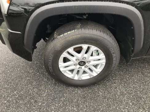 New 2025 Toyota Tundra SR5 image 12