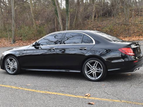 Used 2019 Mercedes-Benz E 300 image 5