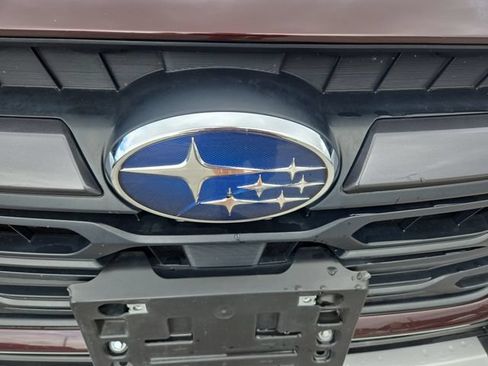 Used 2023 Subaru Outback Touring AWD/4WD image 37