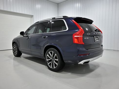 Used 2019 Volvo XC90 T6 Momentum w/ Protection Package Premier AWD/4WD image 35