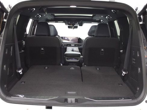 New 2026 INFINITI QX80 4WD image 48