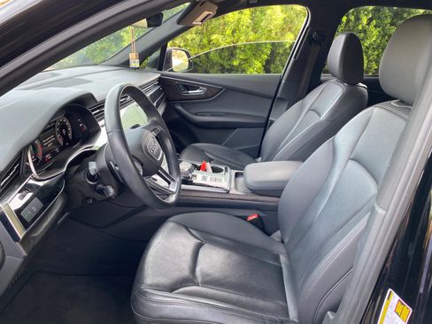 Used 2021 Audi Q7 2.0T Premium Plus w/ Executive Package image 31