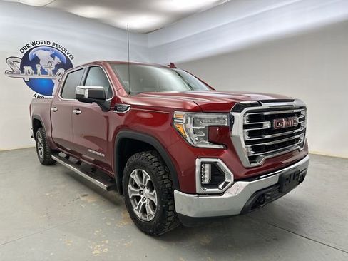 Used 2019 GMC Sierra 1500 SLT w/ X31 Off-Road Package AWD/4WD image 13