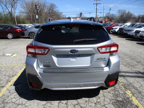 Used 2018 Subaru Crosstrek 2.0i Premium w/ Eyesight System image 12