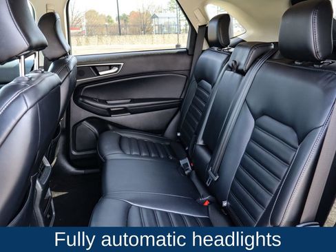 Used 2024 Ford Edge SEL image 12