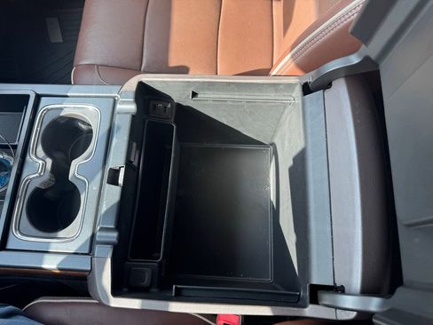 Certified 2018 Chevrolet Silverado 1500 High Country image 22