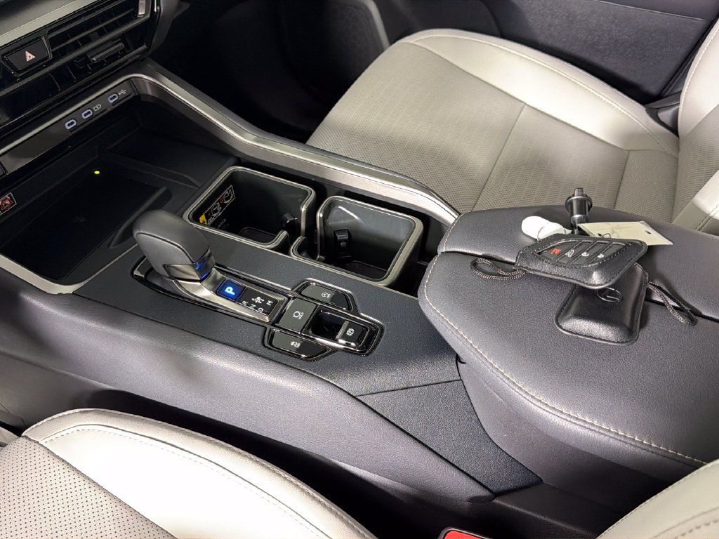 Used 2025 Lexus TX 350 FWD w/ Technology Package image 23