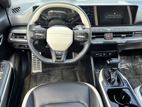 Used 2025 Kia K4 GT-Line Turbo FWD image 10