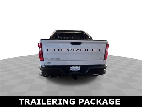 Used 2021 Chevrolet Silverado 1500 LT Trail Boss image 3