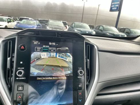 Used 2025 Subaru Crosstrek 2.0i Premium image 24