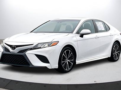 Used 2018 Toyota Camry SE