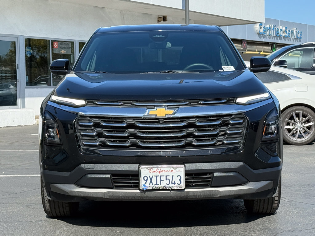 Used 2026 Chevrolet Equinox LT AWD/4WD image 4