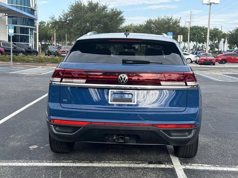 Used 2026 Volkswagen Atlas Cross Sport SE FWD image 5
