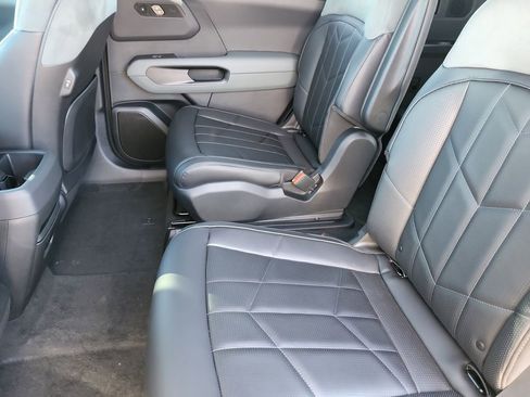 New 2027 Kia Telluride SX Prestige X-Pro image 11