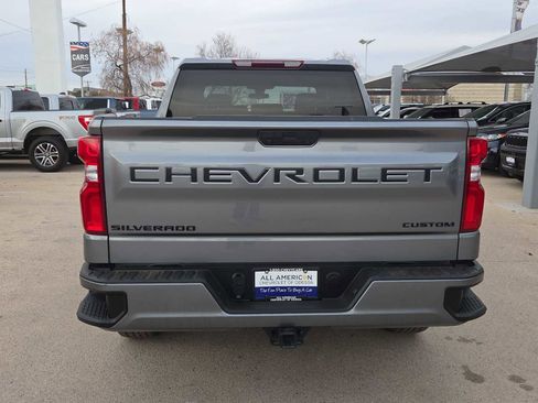 Used 2022 Chevrolet Silverado 1500 Custom w/ LPO, Dark Essentials Package image 5