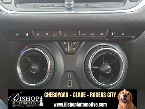 Used 2023 Chevrolet Blazer LT w/ Convenience Package AWD/4WD image 32