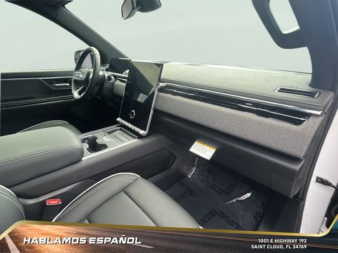 New 2026 GMC Sierra EV Elevation image 36