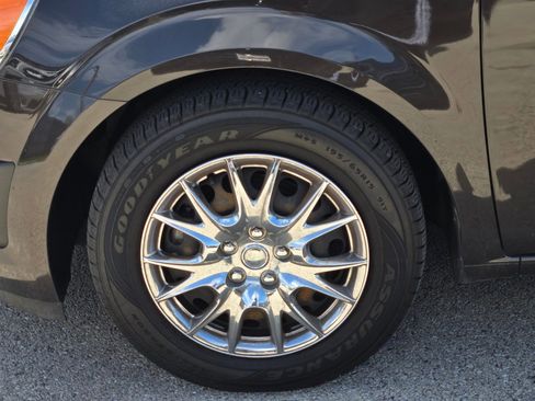 Used 2014 Chevrolet Sonic LS FWD image 14