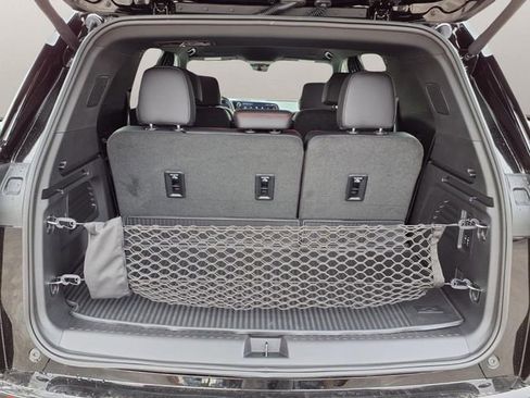 New 2026 Chevrolet Traverse RS image 20