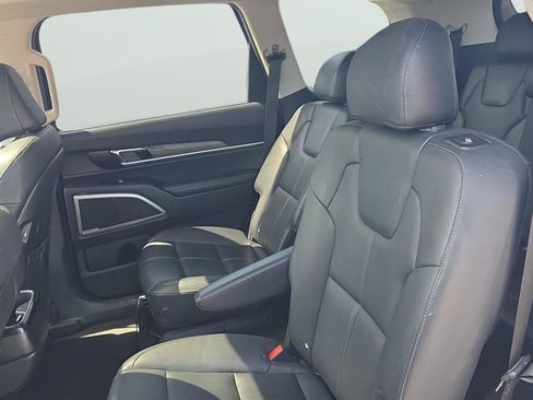 Used 2022 Kia Telluride EX w/ EX Premium Package AWD/4WD image 73