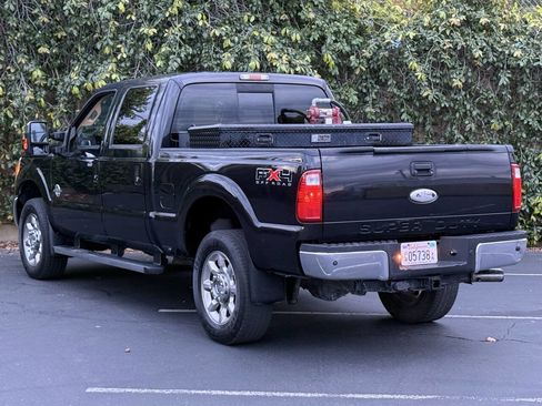 Used 2011 Ford F350 Lariat w/ Lariat Ultimate Pkg image 5