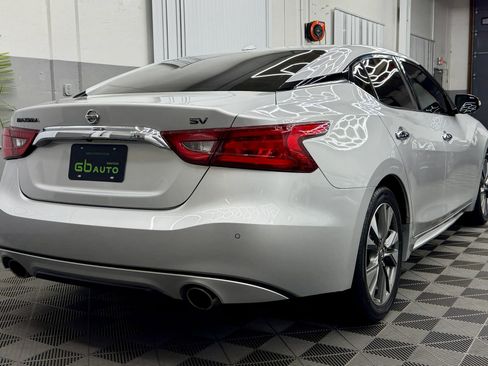 Used 2018 Nissan Maxima 3.5 SV image 4