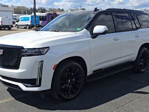 Used 2021 Cadillac Escalade Sport w/ Driver Assist Tech Package image 5