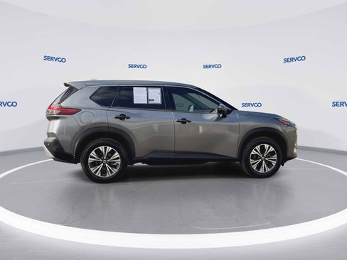 Used 2021 Nissan Rogue SV image 8