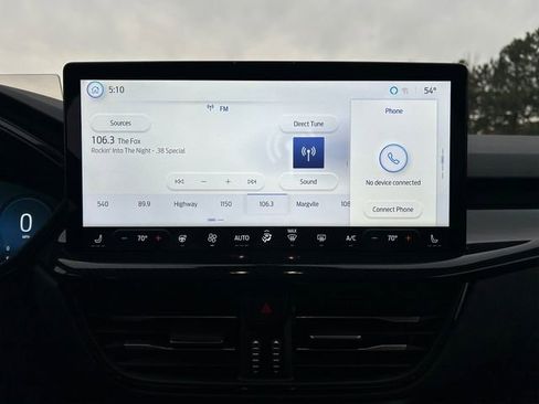 Used 2024 Ford Escape ST-Line Elite w/ Premium Technology Package image 26