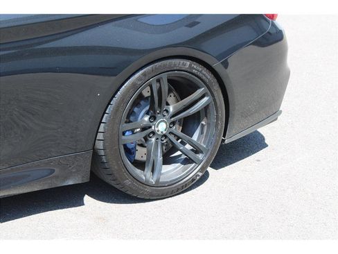 Used 2015 BMW M4 Coupe w/ Executive Package RWD image 6