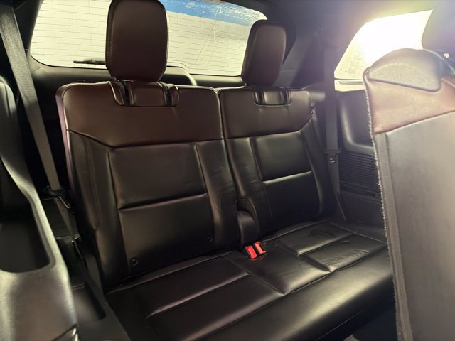 Used 2020 Ford Explorer Platinum w/ Premium Technology Package AWD/4WD image 35
