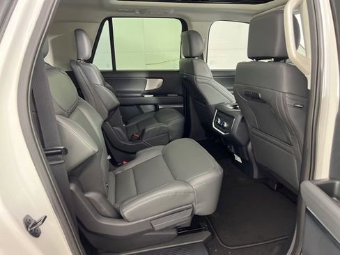 New 2026 Ford Expedition Max Active AWD/4WD image 13