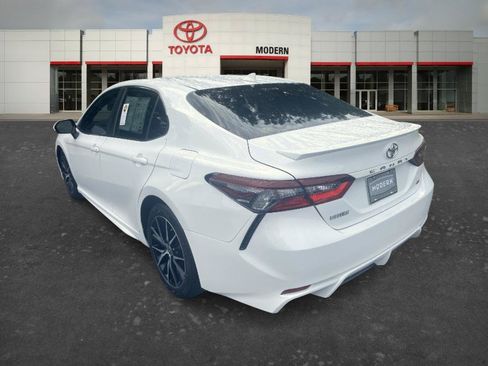 Certified 2023 Toyota Camry SE w/ Convenience Package FWD image 7
