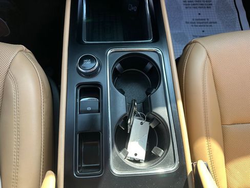 Used 2023 Lincoln Corsair Reserve w/ Equipment Group 201A image 24