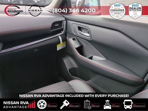 New 2025 Nissan Rogue SV image 18