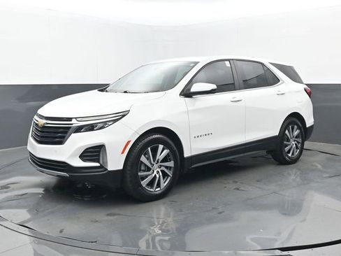 Used 2024 Chevrolet Equinox LT FWD image 24